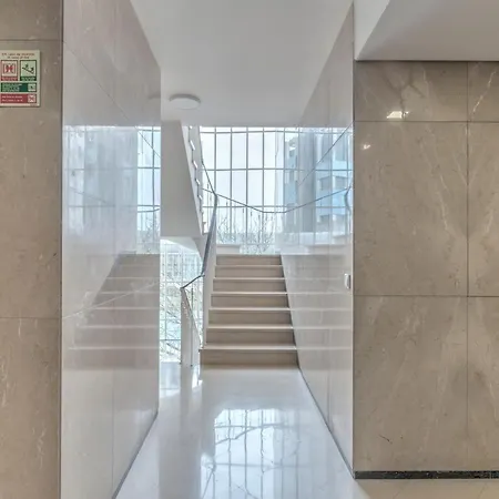 Bo - Julio Dinis * Apartments & Parking Apartment Porto