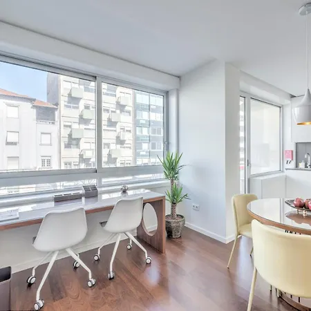 Bo - Julio Dinis * Apartments & Parking Apartment *