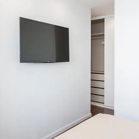 Apartment Bo - Julio Dinis * Apartments & Parking